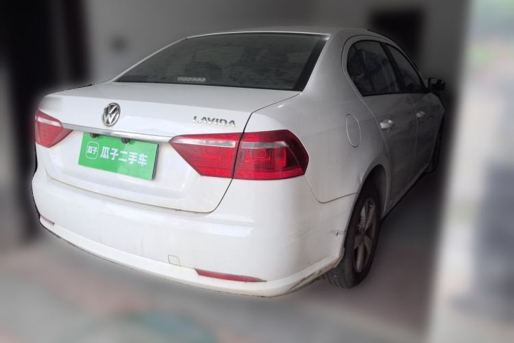 Used Volkswagen Lavida 2015 1.6L Automatic Fashion Edition Rear Right 45 Deg