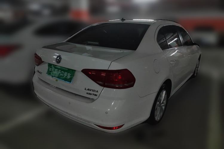 Used Volkswagen Lavida 2015 230TSI DSG Comfort Edition Rear Right 45 Deg