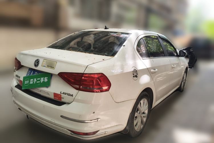 Used Volkswagen Lavida 2015 1.6L Automatic Comfort Edition Rear Right 45 Deg