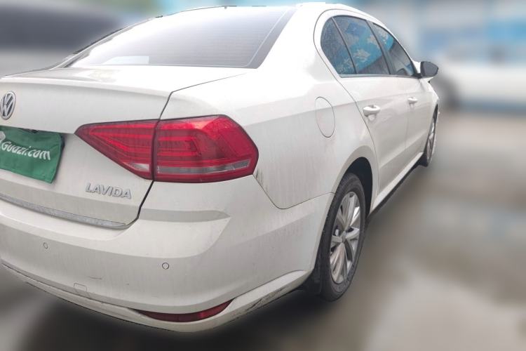 Used Volkswagen Lavida 2015 1.6L Automatic Comfort Edition Rear Right 45 Deg