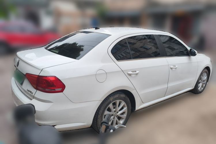 Used Volkswagen Lavida 2015 1.6L Manual Comfort Edition Rear Right 45 Deg
