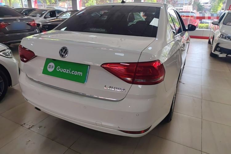 Used Volkswagen Lavida 2015 1.6L Automatic Comfort Edition Rear Right 45 Deg