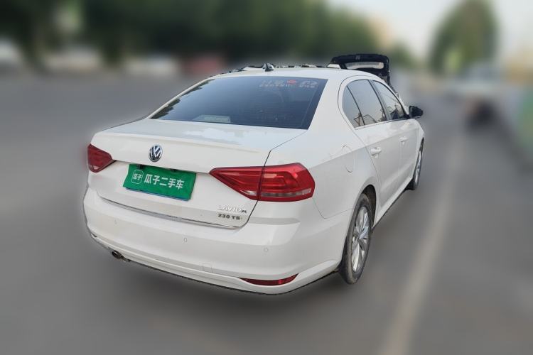 Used Volkswagen Lavida 2015 1.6L Manual Comfort Edition Rear Right 45 Deg