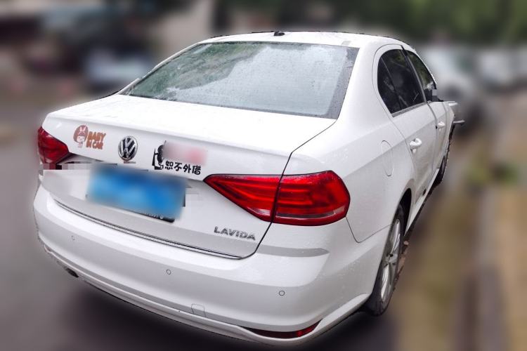 Used Volkswagen Lavida 2015 1.6L Automatic Comfort Edition Rear Right 45 Deg