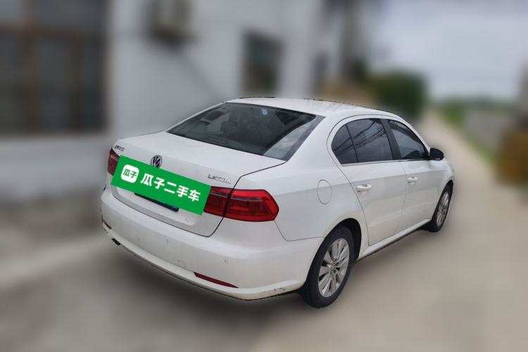 Used Volkswagen Lavida 2015 1.6L Automatic Comfort Edition Rear Right 45 Deg