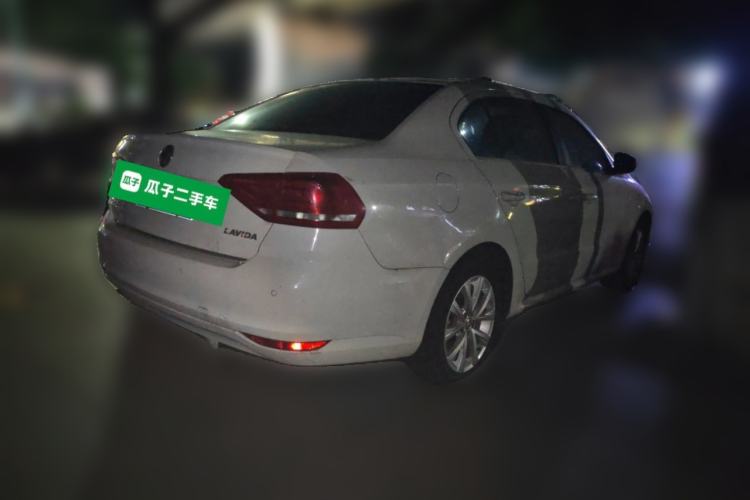 Used Volkswagen Lavida 2015 1.6L Manual Comfort Edition Rear Right 45 Deg