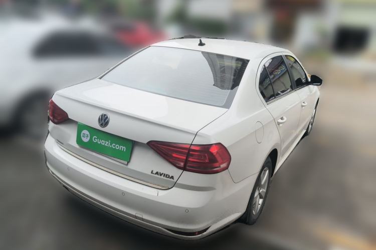 Used Volkswagen Lavida 2015 1.6L Manual Fashion Edition Rear Right 45 Deg
