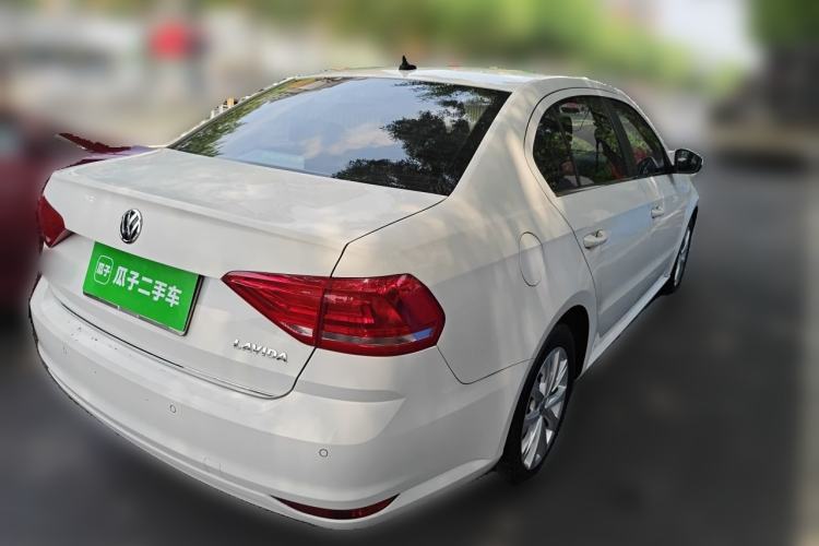 Used Volkswagen Lavida 2015 1.6L Automatic Comfort Edition Rear Right 45 Deg