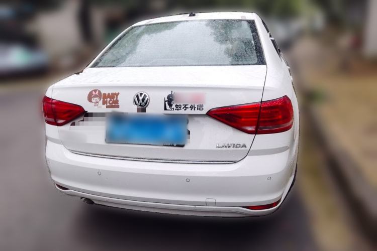 Used Volkswagen Lavida 2015 1.6L Automatic Comfort Edition Rear