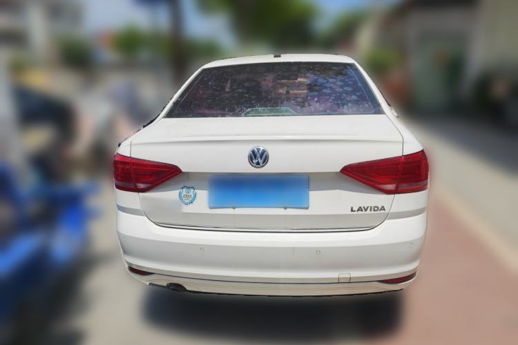 Used Volkswagen Lavida 2015 1.6L Manual Comfort Edition Rear