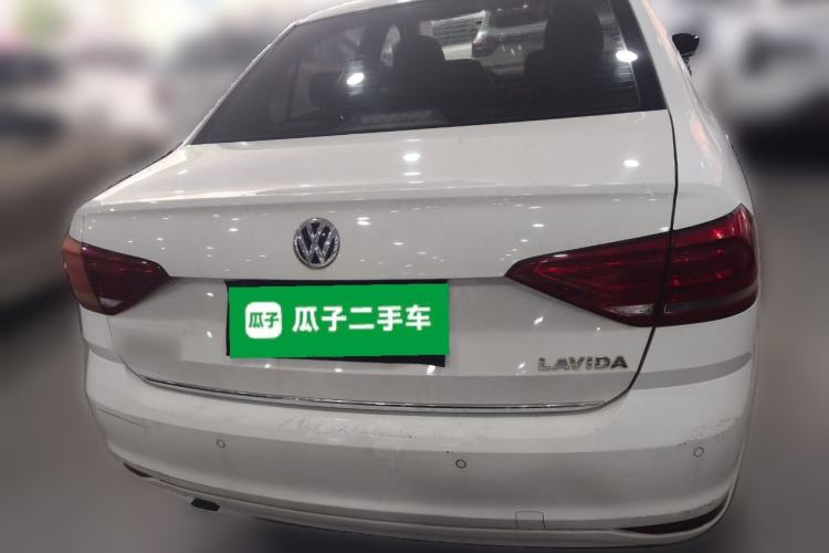 Used Volkswagen Lavida 2015 1.6L Automatic Comfort Edition Rear