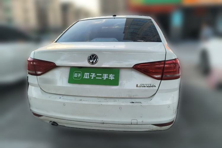 Used Volkswagen Lavida 2015 1.6L Manual Fashion Edition Rear