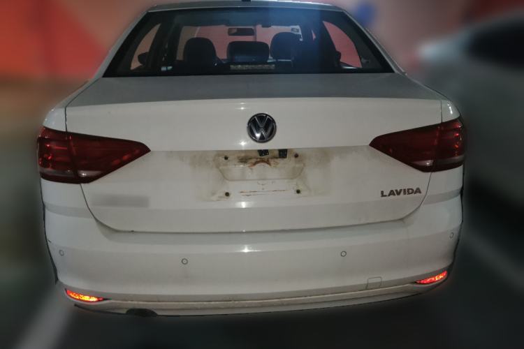 Used Volkswagen Lavida 2015 1.6L Manual Fashion Edition Rear