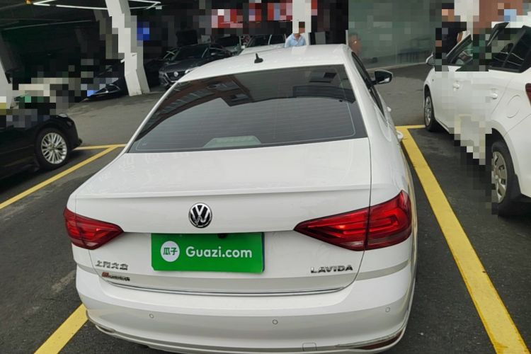 Used Volkswagen Lavida 2015 1.6L Manual Comfort Edition Rear
