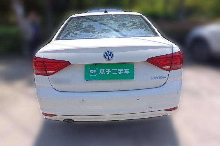 Used Volkswagen Lavida 2015 1.6L Manual Fashion Edition Rear