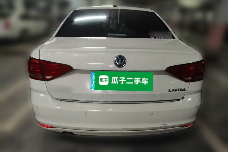 Used Volkswagen Lavida 2015 1.6L Automatic Comfort Edition Rear