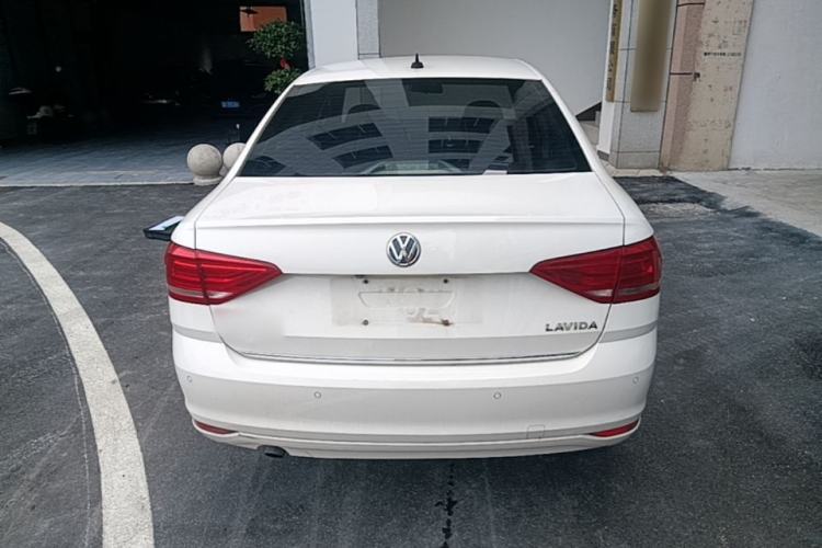 Used Volkswagen Lavida 2015 1.6L Automatic Comfort Edition Rear
