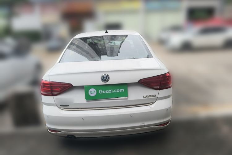 Used Volkswagen Lavida 2015 1.6L Manual Fashion Edition Rear