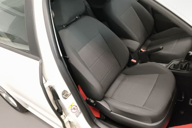 Used Volkswagen Lavida 2015 1.6L Automatic Fashion Edition Right Front Seat