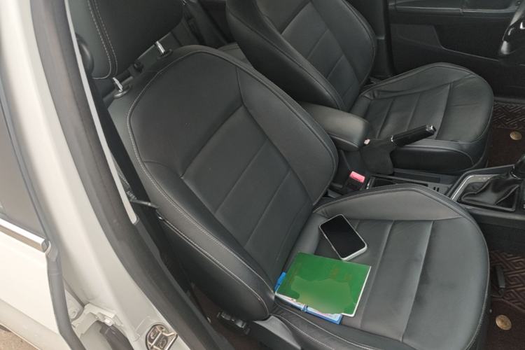 Used Volkswagen Lavida 2015 1.6L Automatic Comfort Edition Right Front Seat