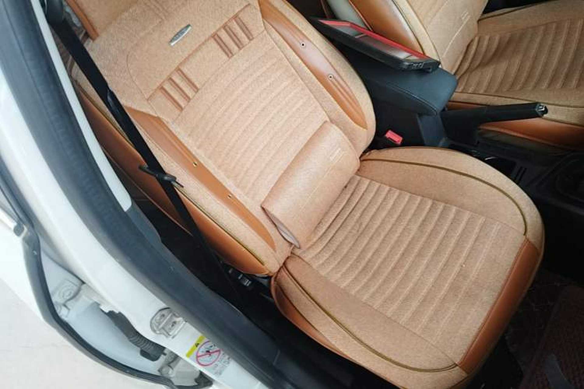 Used Volkswagen Lavida 2015 1.6L Manual Fashion Edition Right Front Seat