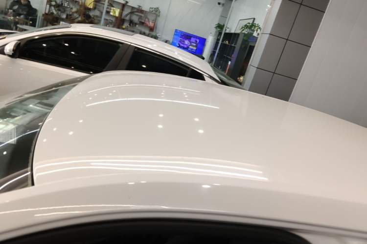 Used Volkswagen Lavida 2015 1.6L Automatic Fashion Edition Roof