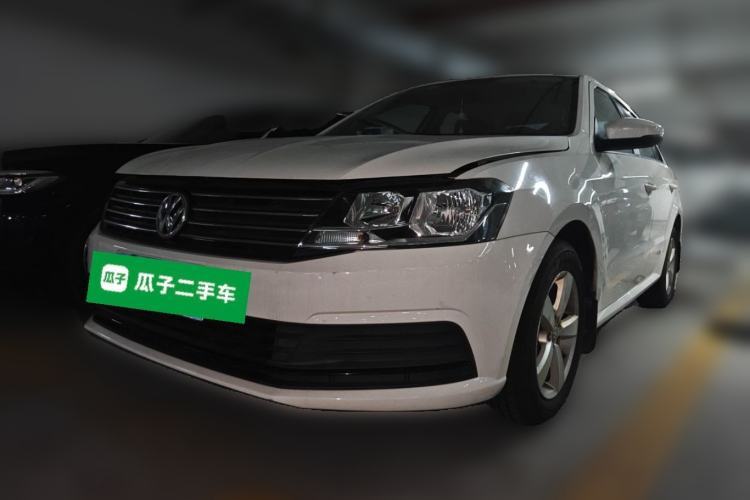Used Volkswagen Lavida 2015 1.6L Manual Fashion Edition Guazi used car, China used car export, Used car for sale, Used cars, Cheapest cars for sale