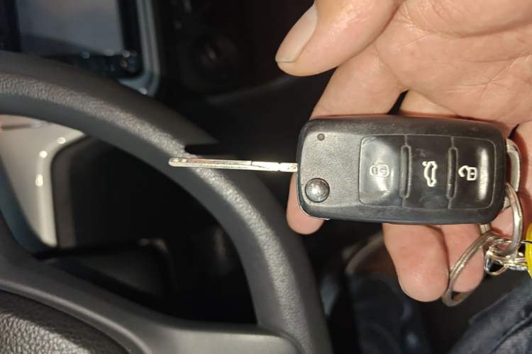 Used Volkswagen Lavida 2015 1.6L Automatic Fashion Edition Vehicle Key
