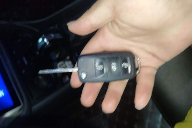Used Volkswagen Lavida 2015 1.6L Automatic Fashion Edition Vehicle Key
