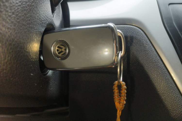 Used Volkswagen Lavida 2015 1.6L Automatic Fashion Edition Vehicle Key