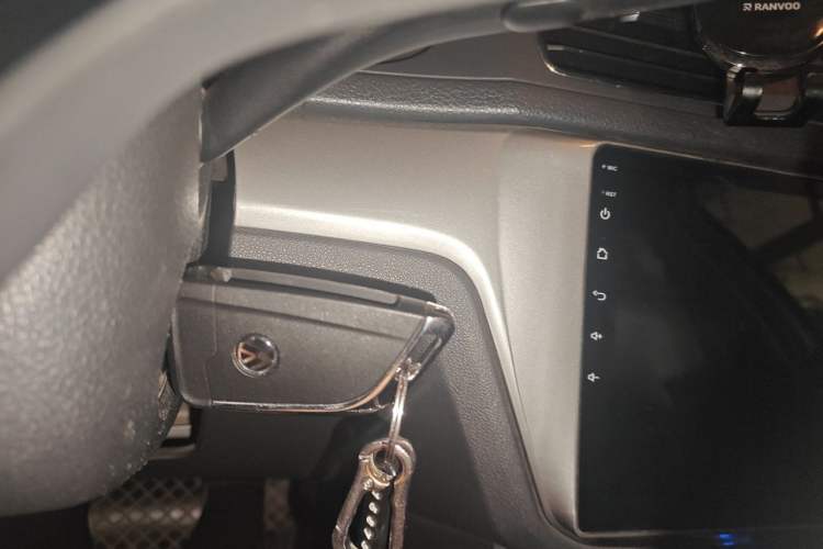 Used Volkswagen Lavida 2015 1.6L Automatic Comfort Edition Vehicle Key
