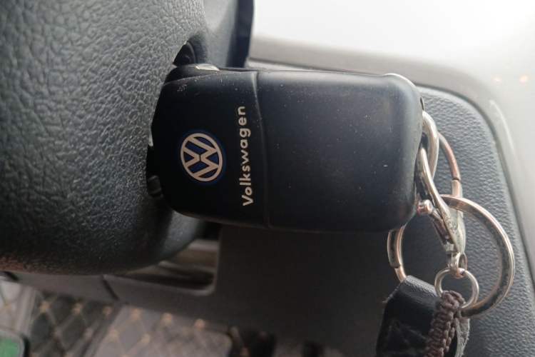 Used Volkswagen Lavida 2015 1.6L Automatic Fashion Edition Vehicle Key