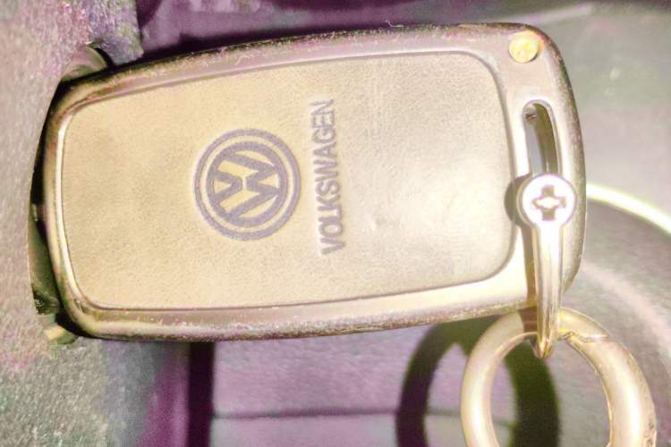 Used Volkswagen Lavida 2015 1.6L Automatic Fashion Edition Vehicle Key