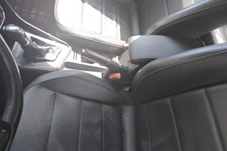 Used Volkswagen Lavida 2015 1.6L Automatic Comfort Edition Vehicle Key