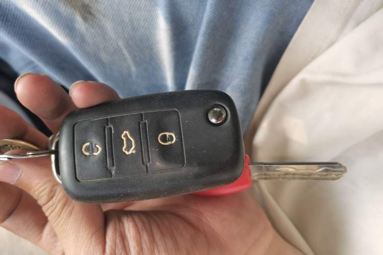 Used Volkswagen Lavida 2015 1.6L Automatic Fashion Edition Vehicle Key