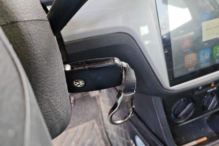 Used Volkswagen Lavida 2015 1.6L Manual Fashion Edition Vehicle Key