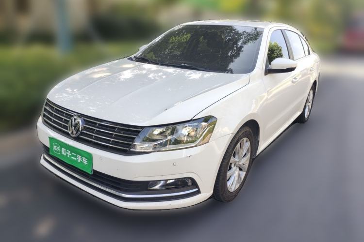 Używany Volkswagen Lavida 2015 1.6L Manual Comfort Edition Guazi used car, China used car export, Used car for sale, Used cars, Cheapest cars for sale