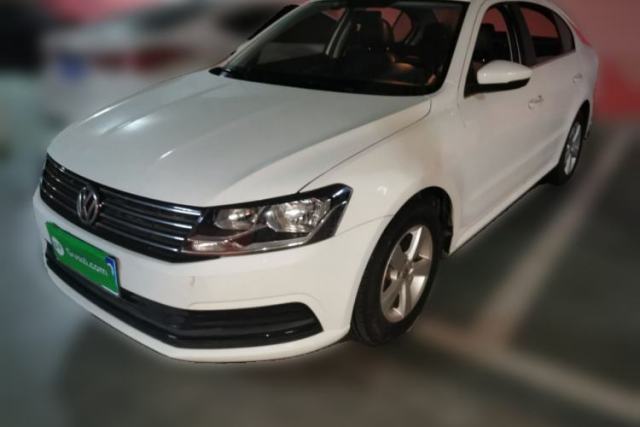 Used Volkswagen Lavida 2015 1.6L Manual Fashion Edition