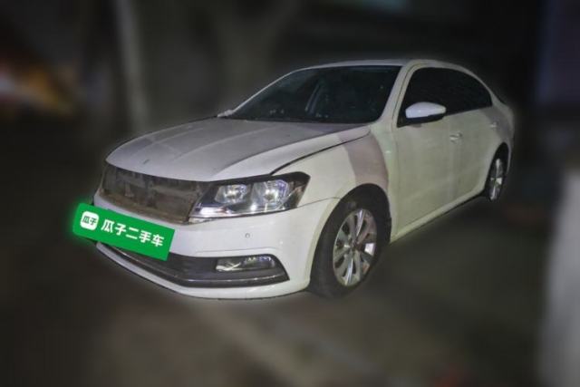 Used Volkswagen Lavida 2015 1.6L Manual Comfort Edition