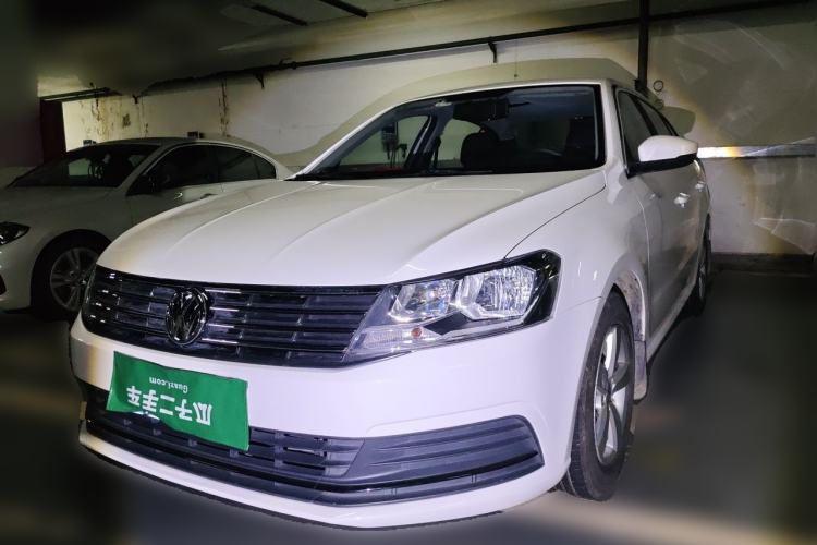Used Volkswagen Lavida 2015 1.6L Automatic Fashion Edition Guazi used car, China used car export, Used car for sale, Used  cars, Cheapest cars for sale
