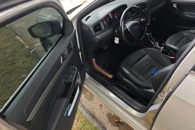 Used Volkswagen Lavida 2015 230TSI DSG Comfort Edition Driver Seat