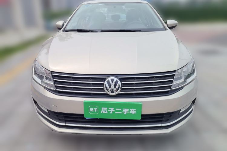 Used Volkswagen Lavida 2015 1.6L Manual Fashion Edition Front