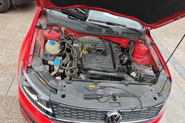 Used Volkswagen Lavida 2016 280TSI DSG Sport Edition Engine Bay