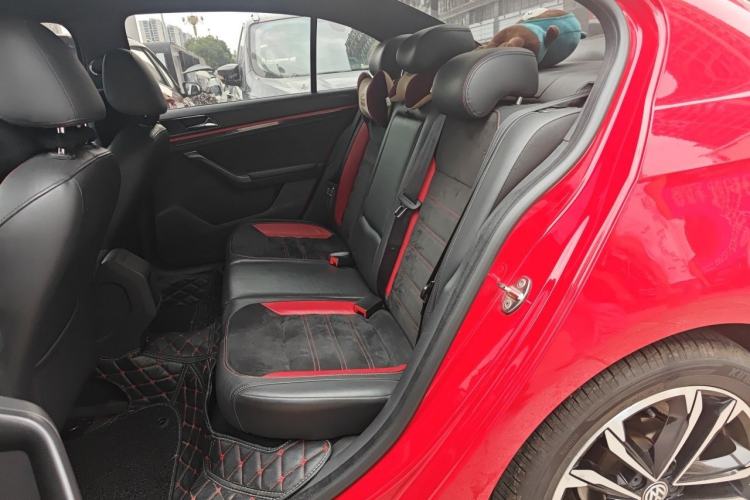 Used Volkswagen Lavida 2016 280TSI DSG Sport Edition Left Rear Seat