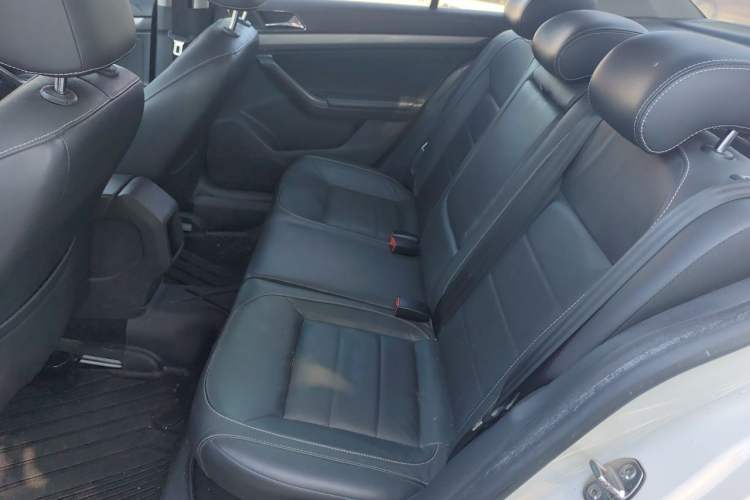 Used Volkswagen Lavida 2016 280TSI DSG Sport Edition Left Rear Seat
