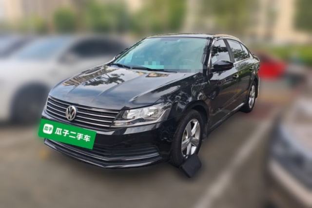 Używany Volkswagen Lavida 2017 1.6L Automatic Fashion Edition
