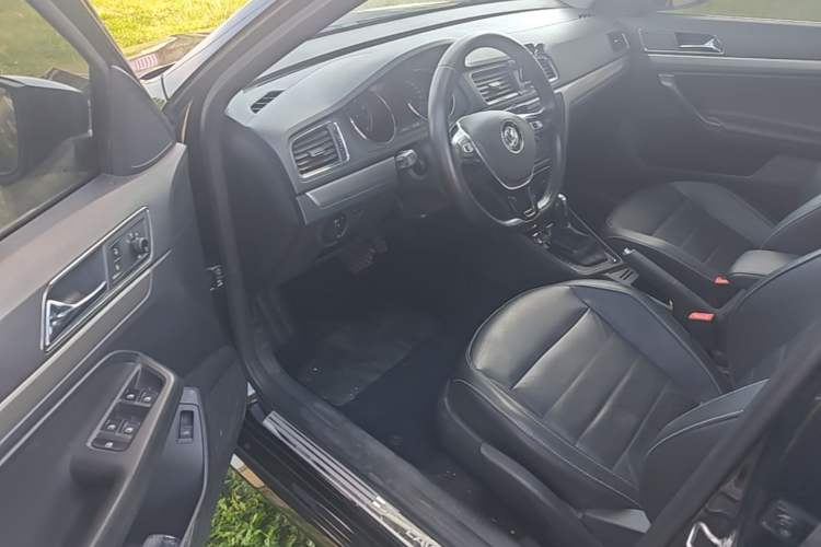 Used Volkswagen Lavida 2017 230TSI DSG Comfort Edition Driver Seat