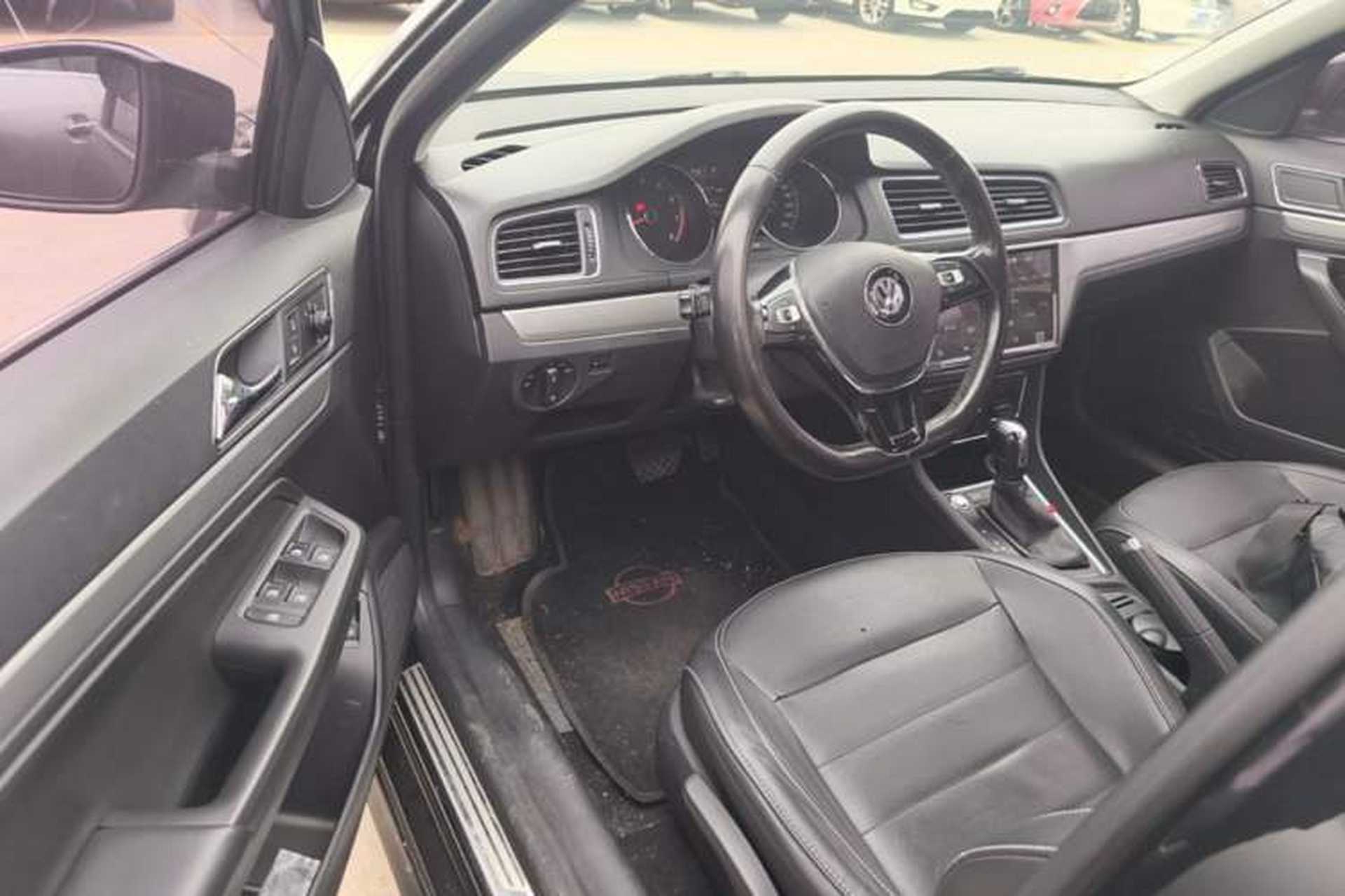 Used Volkswagen Lavida 2017 1.6L Automatic Comfort Edition Driver Seat