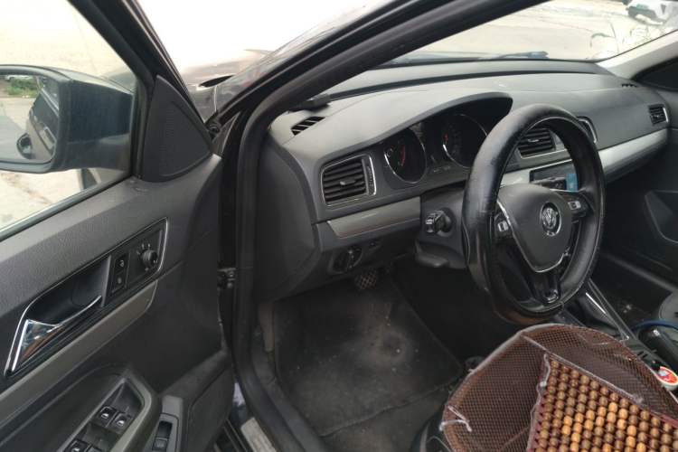 Used Volkswagen Lavida 2017 230TSI DSG Comfort Edition Driver Seat