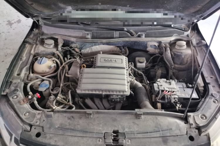 Used Volkswagen Lavida 2017 1.6L Automatic Fashion Edition Engine Bay